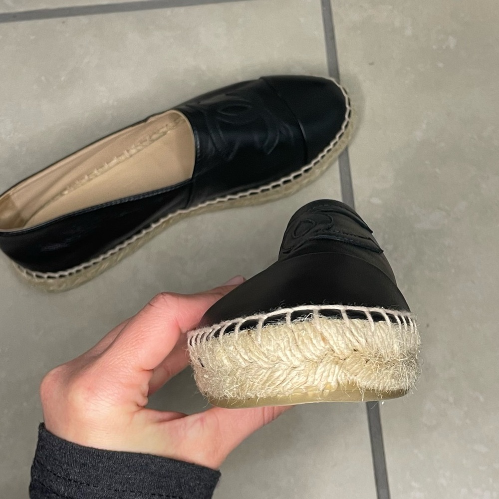 Chanel Black Leather Espadrilles Size 37 G29762 - Picture 10 of 16